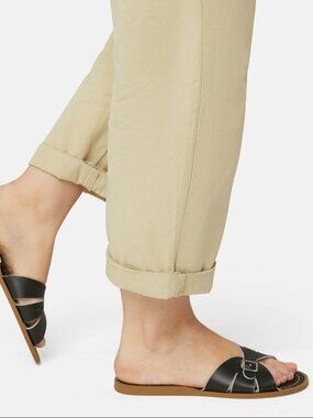 Salt Water Classic Slides in black size 8 (6UK)